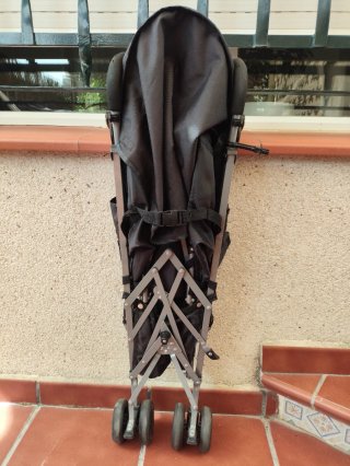 Sillita de paseo Asalvo Baby Negra