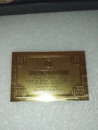 12 Medaglie Re Carlo III Placcate Oro 24kt