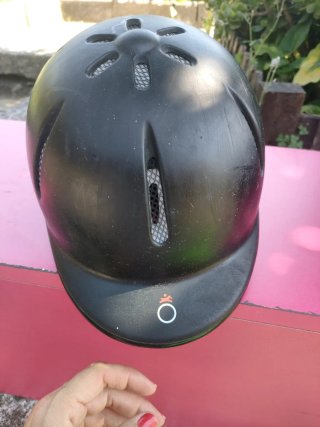 Casco de equitación negro