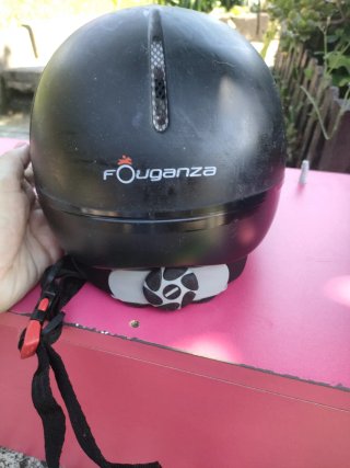 Casco de equitación negro