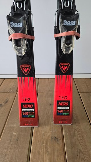 Esquí Rossignol Hero Junior PRO ME 140 cms