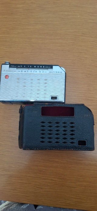 Radio Transistor National 2-Band