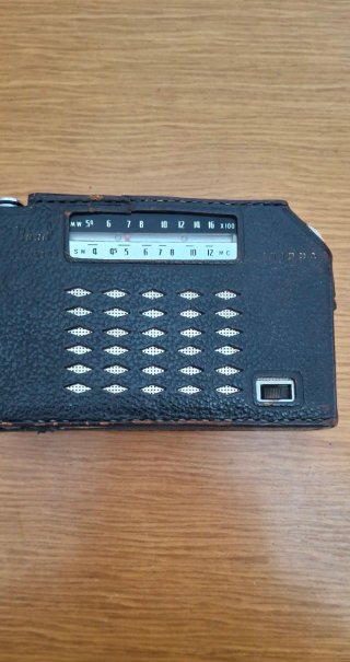 Radio Transistor National 2-Band