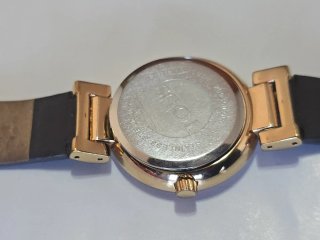 Reloj Tous Dorado Original