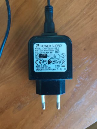 Lámpara LED flexible negra de escritorio