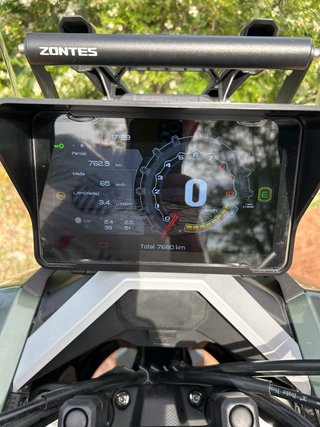 Zontes 368G 2025 | 8.000 km | Baúl