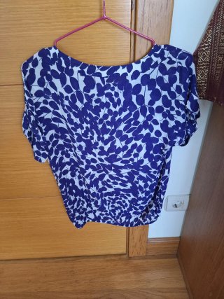 Blusa Trucco azul y blanco