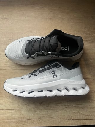 Zapatillas On Running Cloud 5 Gris Blanco
