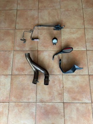 BMW S 1000 XR Supresor y Despiece