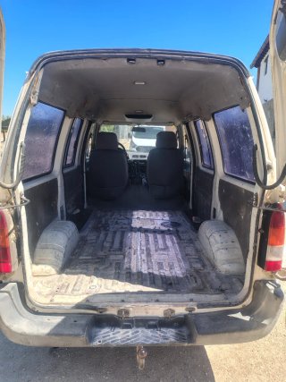 Nissan Vanette 1998