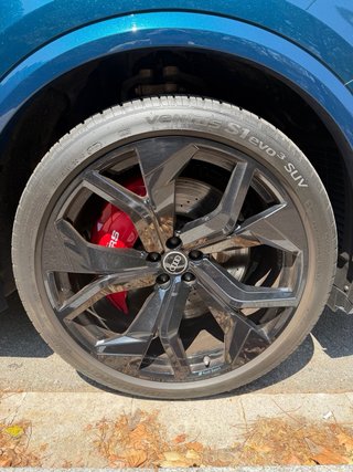 Audi RSQ8 2021
