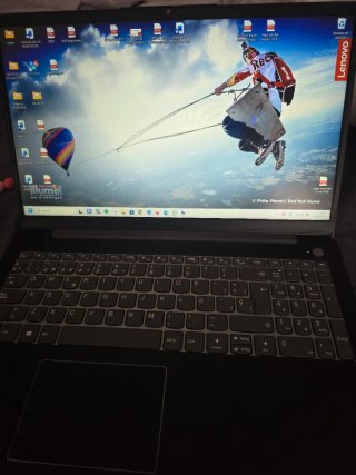 Lenovo Ideapad 3 15ITL6