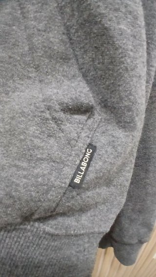 Sudadera Billabong Gris con Estampado