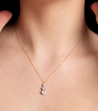 Elegante collar de oro 9kt