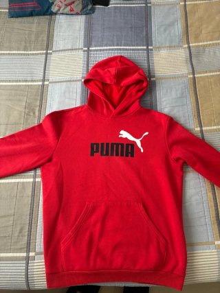 Sudadera Puma con capucha roja T15-16