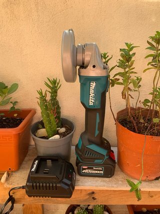 Radial Makita 40V