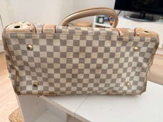 Bolso transportín cuadros beige y blanco