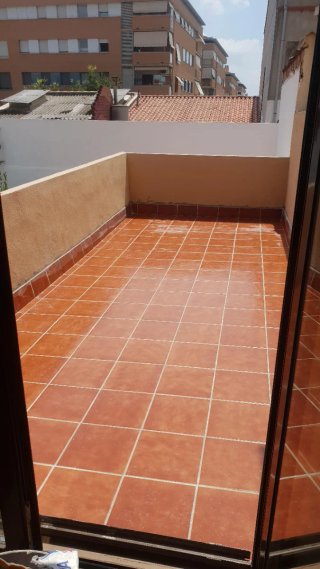 Rehabilitación y construcción.