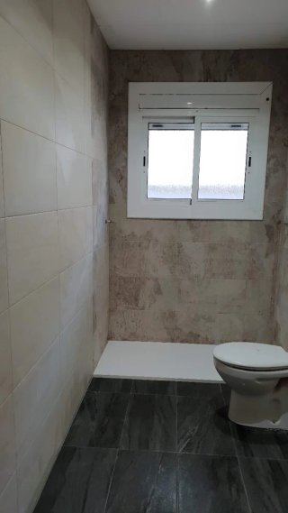 Rehabilitación y construcción.