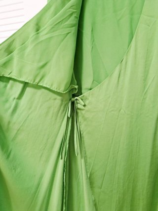 Vestido Mango Midi Verde Satinado Talla XS