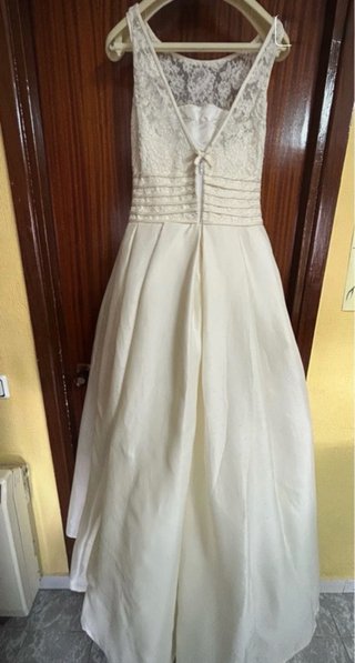 Vestido de Novia Pronovias Talla 40 Crema