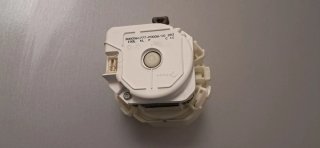 Motor lavavajillas Bosch 9000561777