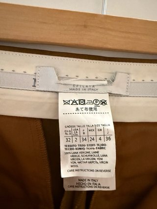 Pantaloni marroni a vita alta