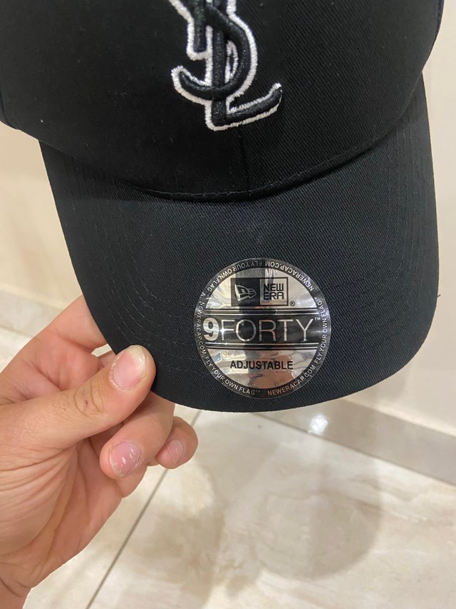 Gorra New Era YSL Negra