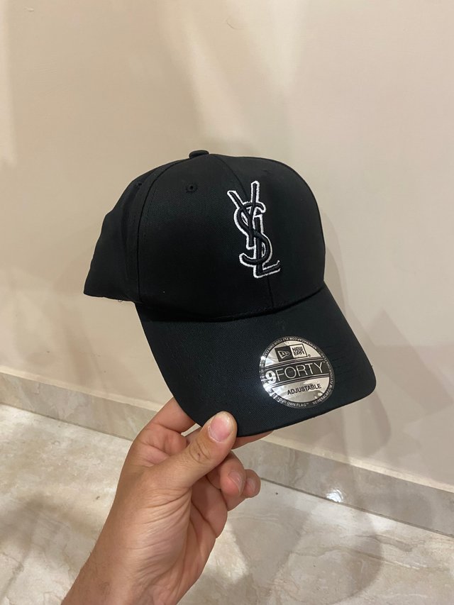 Gorra New Era YSL Negra