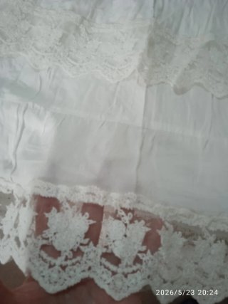 Vestido blanco bordado