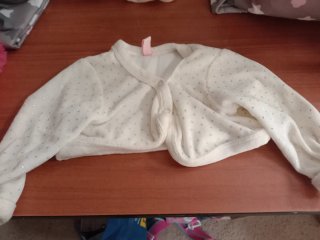 Ropa de bebé reborn con bolso