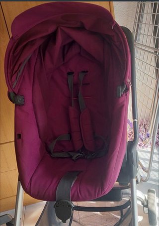 Passeggino Stokke color fucsia