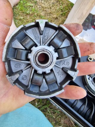 Embrague y Variador Yamaha Aerox