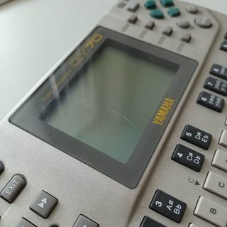 Yamaha QY70 Secuenciador MIDI