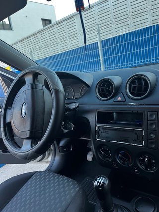 Ford Fiesta 2004