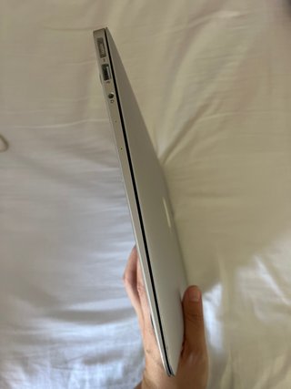 MacBook Air 2016 Intel Core i5 8GB RAM