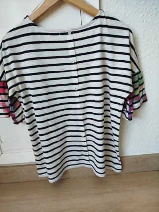 Camiseta Desigual Talla S Manga Corta