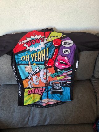 Maillot y culotte ciclismo chica comic