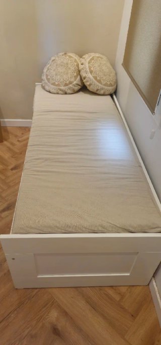 Cama Brimnes 80x20 + 2 colchones Vannareid extra