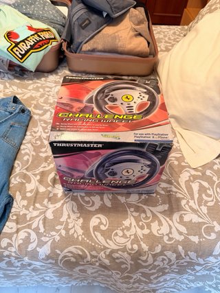 Volante Ferrari Thrustmaster PS1/PS2