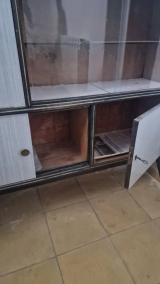 Mueble bar vintage madera y cristal