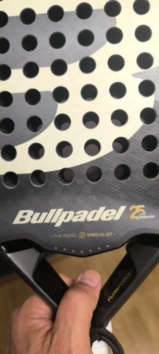 Pala Bullpadel Flow Legend woman 2026 Alejandra Sa