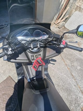 Honda Forza NSS 300 Maxi Scooter
