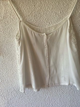 Blusa Stradivarius encaje blanco