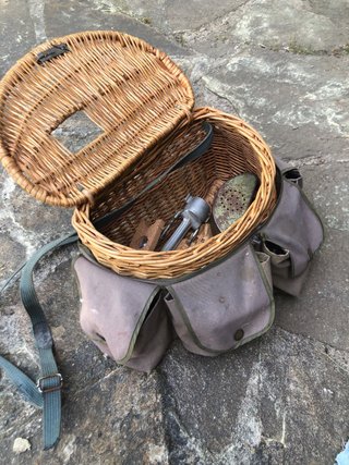Conjunto pesca: cañas, carretes y funda