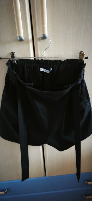 Pantalones cortos Pull&Bear negros talla S