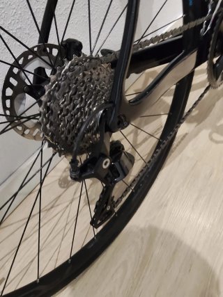 Bicicleta BH Negra.