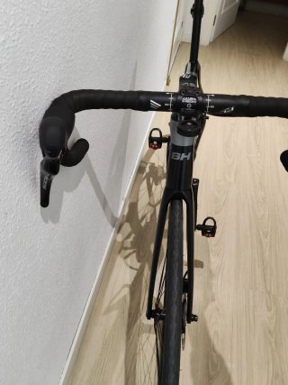 Bicicleta BH Negra.