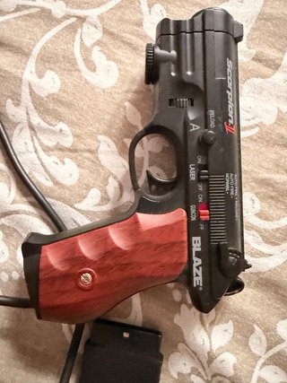 Pistola Blaze Scorpion 2 PS1/PS2