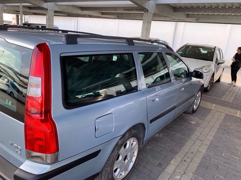 Volvo V70 T5 automatico - foto 1
